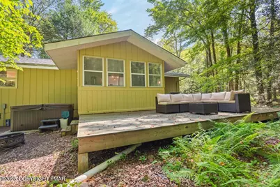  304 Foxglove Place, Pocono Pines, PA 18350 - Photo 36