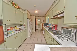 5 Woods Rd, East Stroudsburg, PA 18301 - Photo 2