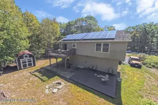 104 Yvette Ct, Dingmans Ferry, PA 18328 - Photo 6