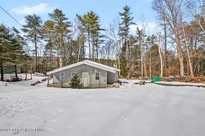  108 Mink Lane, Bushkill, PA 18324 - Photo 2