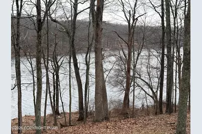  211 Brandyshire Drive, Tamiment, PA 18371 - Photo 4