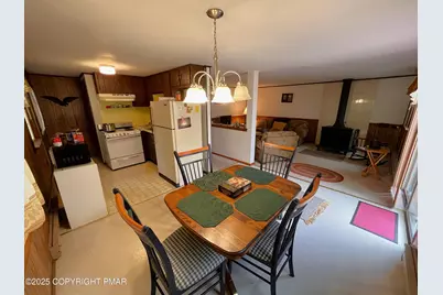  226 Bear Creek Lake Drive, Jim Thorpe, PA 18229 - Photo 4