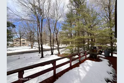  226 Bear Creek Lake Drive, Jim Thorpe, PA 18229 - Photo 8