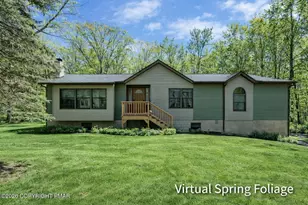 1241 Bear Dr, Bushkill, PA 18324 - Photo 2