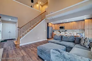 12 Beachwood Ct, Lake Harmony, PA 18624 - Photo 8