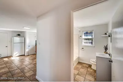  819 Fairview Avenue, Stroudsburg, PA 18360 - Photo 20