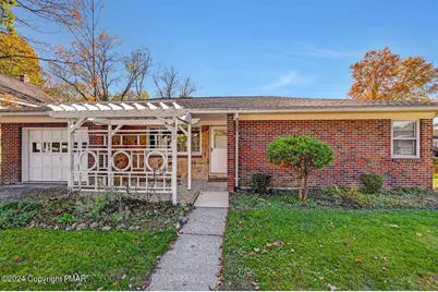  819 Fairview Avenue, Stroudsburg, PA 18360 - Photo 1
