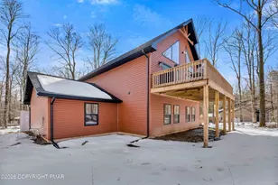 340 King Arthur Rd, Blakeslee, PA 18610 - Photo 6