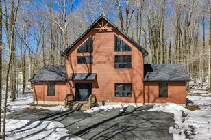 340 King Arthur Rd, Blakeslee, PA 18610 - Photo 16