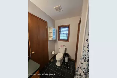  421 Underhill Drive, Tamiment, PA 18371 - Photo 10