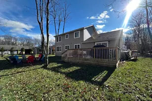 5186 Hummingbird Dr, Pocono Summit, PA 18346 - Photo 32