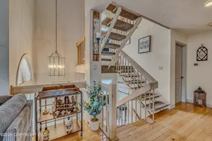 17 Rockspring Ct, Lake Harmony, PA 18624 - Photo 2