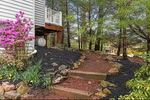 109 Laurelwoods Dr, Lake Harmony, PA 18624 - Photo 1