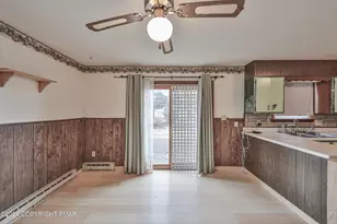 4745 Bayard St, Easton, PA 18045 - Photo 8