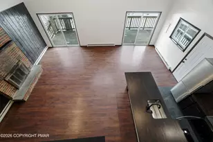 1095 Deer Run, Bushkill, PA 18324 - Photo 2