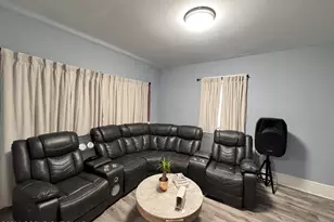 598 Old Newport St, Nanticoke, PA 18634 - Photo 6