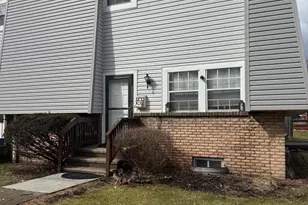 16 Spring Ln, East Stroudsburg, PA 18301 - Photo 1