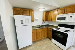 5122 Arrowhead Ln, East Stroudsburg, PA 18302 - Photo 4