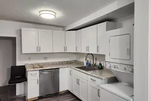 118 Barnum St, East Stroudsburg, PA 18301 - Photo 4