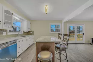 221 Marsh Way, Effort, PA 18330 - Photo 12