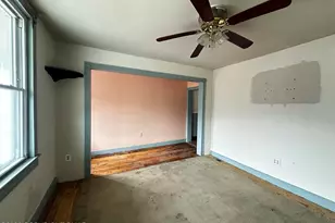 415 Peacock St, Pottsville, PA 17901 - Photo 6