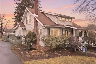 529 Lindbergh Ave, Stroudsburg, PA 18360 - Photo 4