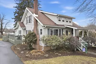 529 Lindbergh Ave, Stroudsburg, PA 18360 - Photo 6