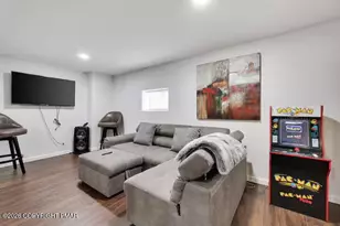 143 Britt Ct, Cresco, PA 18326 - Photo 12