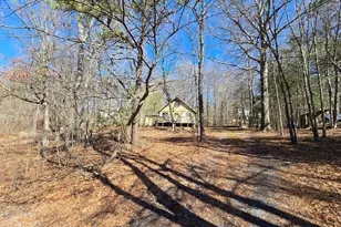 79 Leisure Ln, Jim Thorpe, PA 18229 - Photo 2