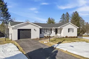 784 Sunset Ln, Stroudsburg, PA 18360 - Photo 12