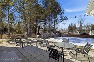 784 Sunset Ln, Stroudsburg, PA 18360 - Photo 6