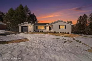 784 Sunset Ln, Stroudsburg, PA 18360 - Photo 1