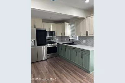  2139 Rosemont Drive, Tobyhanna, PA 18466 - Photo 4