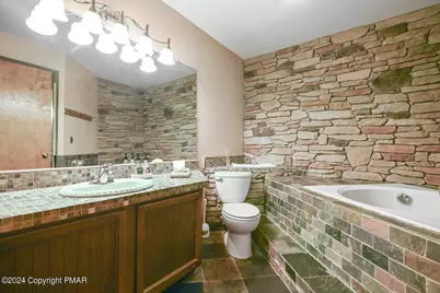  35 Falcon Run, Lake Harmony, PA 18624 - Photo 32