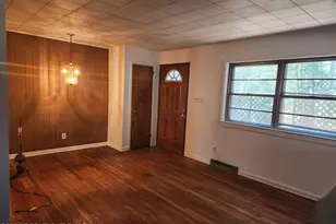 2134 Penny Ln, Pocono Pines, PA 18350 - Photo 4
