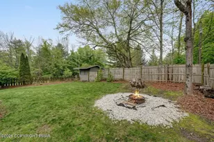 6253 Paradise Valley Rd, Cresco, PA 18326 - Photo 8