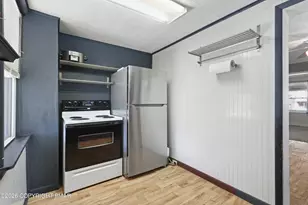 442 Franklin St, Alburtis, PA 18011 - Photo 14