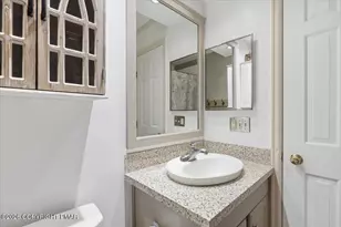 128 Stoneleigh Dr, East Stroudsburg, PA 18301 - Photo 44