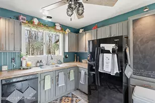 378 Lakewood Dr, Lake Ariel, PA 18436 - Photo 6