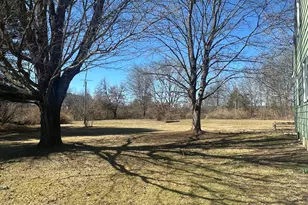 242 Norma Ln, Sciota, PA 18354 - Photo 38