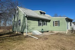 242 Norma Ln, Sciota, PA 18354 - Photo 4