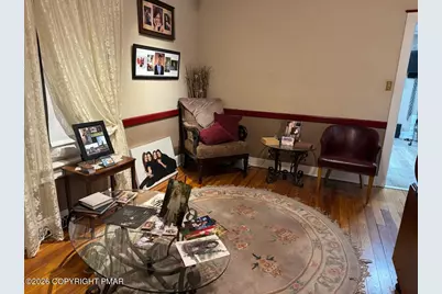  824 Ann Street, Stroudsburg, PA 18360 - Photo 2