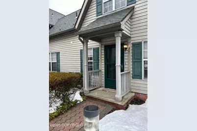  201 Walnut Grove Grove, East Stroudsburg, PA 18301 - Photo 2