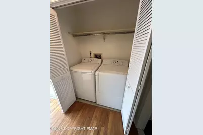  201 Walnut Grove Grove, East Stroudsburg, PA 18301 - Photo 16