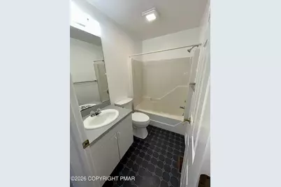  201 Walnut Grove Grove, East Stroudsburg, PA 18301 - Photo 10