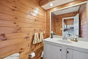 3318 Spruce Cabin Rd, Cresco, PA 18326 - Photo 42