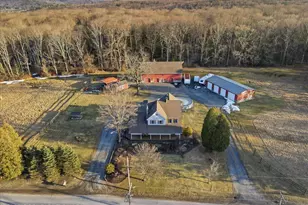 3318 Spruce Cabin Rd, Cresco, PA 18326 - Photo 2