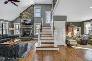 333 Sunset Ave, Pocono Manor, PA 18349 - Photo 14