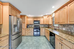 533 Rolling Pines Dr, Saylorsburg, PA 18353 - Photo 16