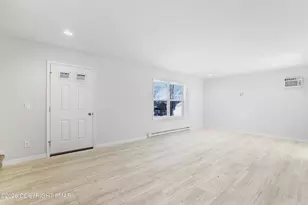 776 Country Pl Dr, Tobyhanna, PA 18466 - Photo 6